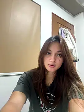 LanySylvia online show from 11-05-25, 05:16