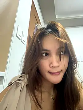 LanySylvia online show from 10-27-25, 06:47