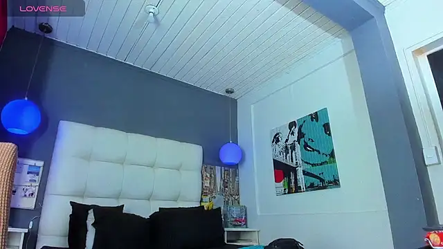 Yiyo10  online show from 02-18-26, 05:16