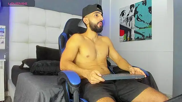 Yiyo10  online show from 02-22-26, 05:21