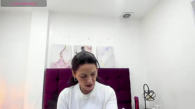 Snapshot of MashaPiink chatting on 04-30-26, 12:56 MashaPiink online show from 04-30-26, 12:56