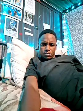 Snapshot of DxckMan3 chatting on 10-16-25, 02:31 DxckMan3 online show from 10-16-25, 02:31