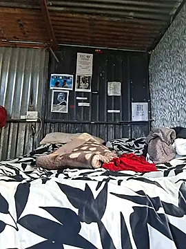 DxckMan3 online show from 12-17-25, 01:27