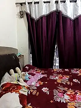 MEERAcle online show from 03-27-26, 01:12