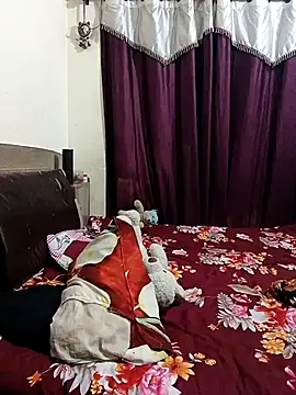 MEERAcle online show from 02-10-26, 03:38