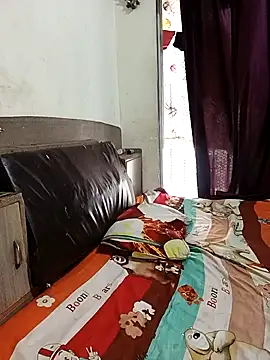 MEERAcle online show from 02-21-26, 07:54