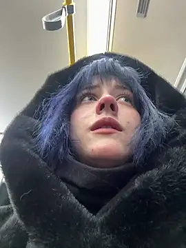 Only April online show from 01-12-26, 06:53