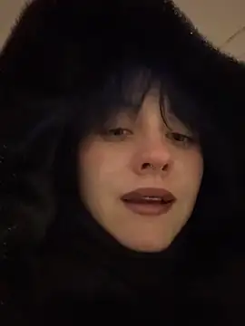 Only April online show from 02-17-26, 04:21