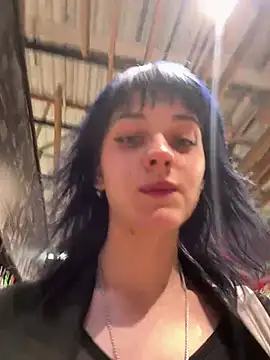 Only April online show from 06-26-26, 03:18