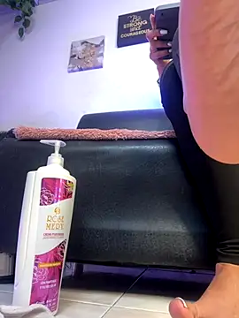 fetish foot  online show from 11-10-25, 06:24