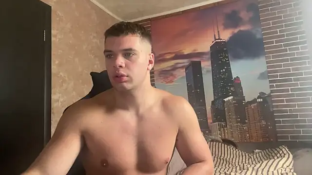 MusclePhantom online show from 09-20-25, 10:53