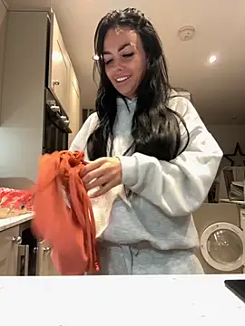 BELLABLACKXUK online show from 09-24-25, 08:48