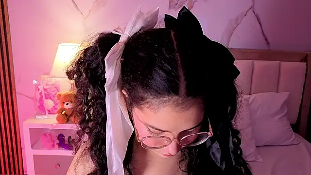 LunaRosse  online show from 11-26-25, 11:32