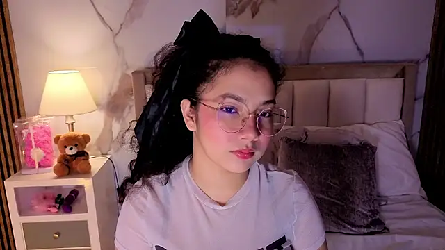 LunaRosse  online show from 11-23-25, 11:42