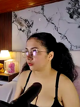 LunaRosse  online show from 04-15-26, 11:49