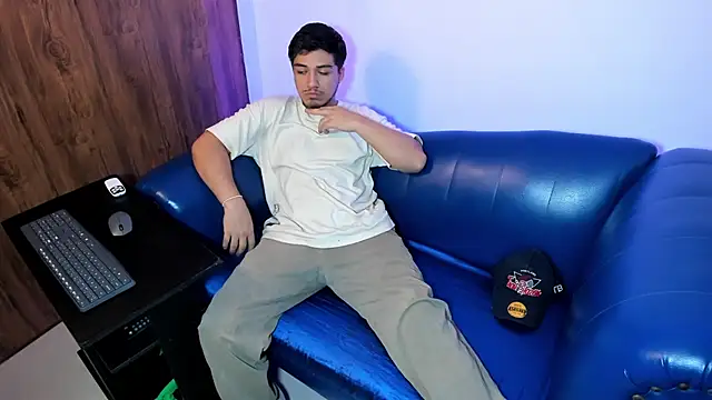 juanmechanic  online show from 11-12-25, 02:54