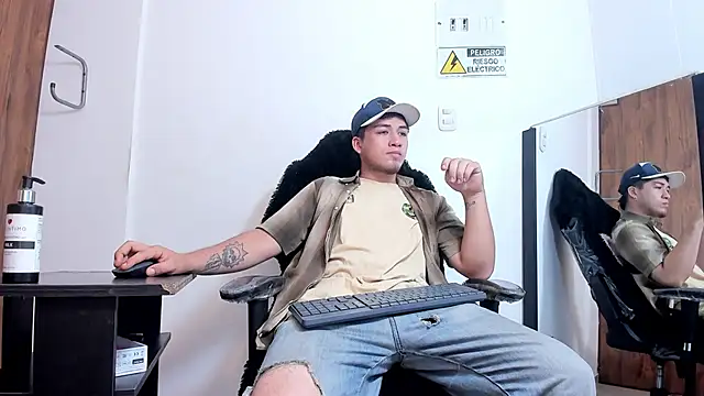 juanmechanic  online show from 09-24-25, 07:31