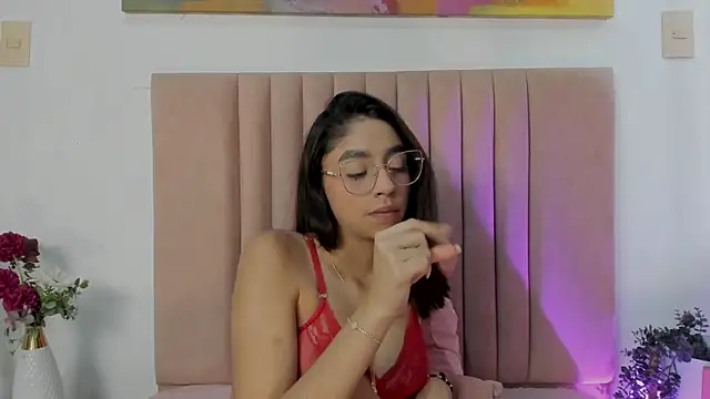 IvyJhons online show from 10-06-25, 11:44