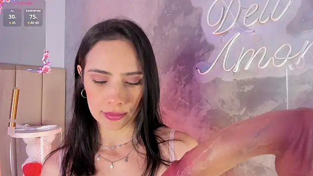 miamonroee  online show from 02-20-26, 10:39