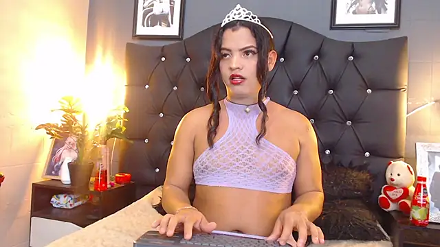 AllisonSpicy online show from 10-05-25, 04:03