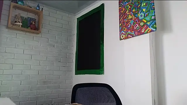 xXx Fenti Savage xXx online show from 07-09-26, 07:13