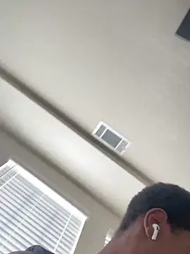 huhgtr online show from 11-14-25, 04:32