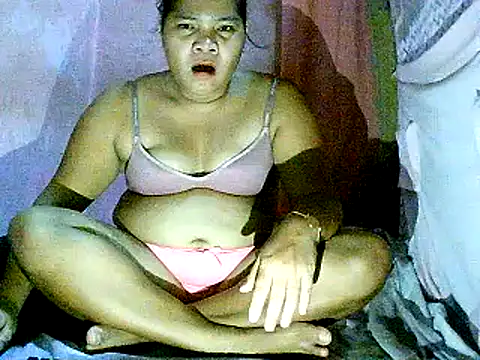 hotmom carcar online show from 01-06-26, 02:43