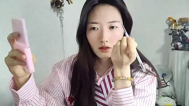 Snapshot of Moonlight-23 chatting on 01-06-26, 01:59 Moonlight-23 online show from 01-06-26, 01:59