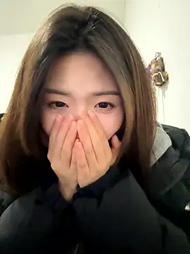 Snapshot of Moonlight-23 chatting on 01-11-26, 03:52 Moonlight-23 online show from 01-11-26, 03:52