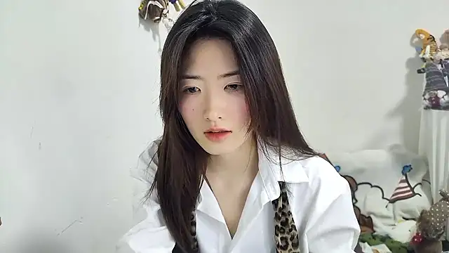 Snapshot of Moonlight-23 chatting on 01-13-26, 01:04 Moonlight-23 online show from 01-13-26, 01:04