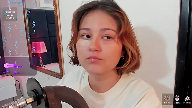 isa grey  online show from 11-15-25, 10:58