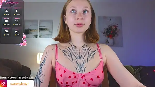 sweettykitty online show from 10-21-25, 01:32