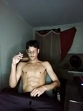 Snapshot of Mago666_ chatting on 10-15-25, 02:10 Mago666 online show from 10-15-25, 02:10