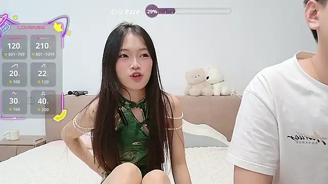 Snapshot of TXmiminew chatting on 10-08-25, 03:13 TXmiminew online show from 10-08-25, 03:13