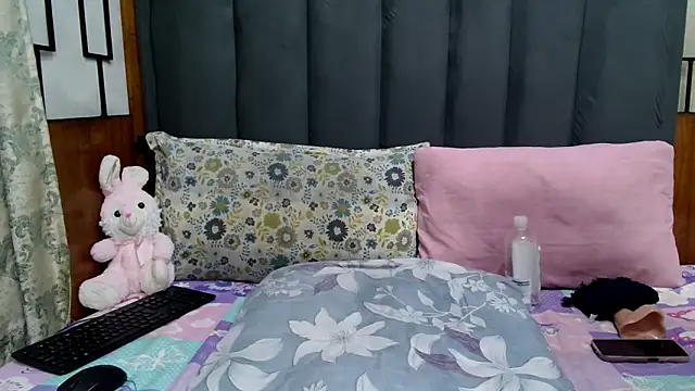 MrsMxx25 online show from 02-11-26, 07:03