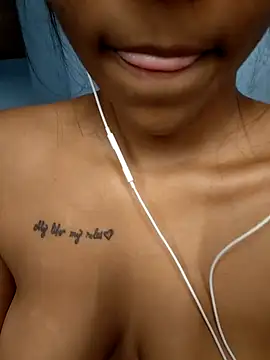 Ema-01 online show from 09-25-25, 05:41