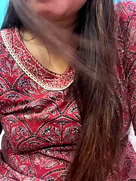 Snapshot of Naughty-Kamini chatting on 09-19-25, 12:53 Naughty-Kamini online show from 09-19-25, 12:53