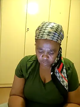 Snapshot of Ebonyboobsmilk chatting on 10-09-25, 04:29 Ebonyboobsmilk online show from 10-09-25, 04:29
