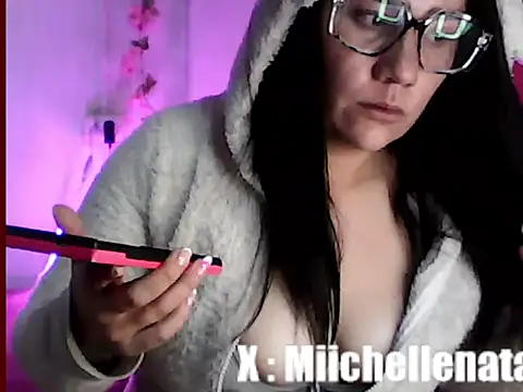 Snapshot of miichellemalvoa chatting on 05-25-26, 09:35 miichellemalvoa online show from 05-25-26, 09:35