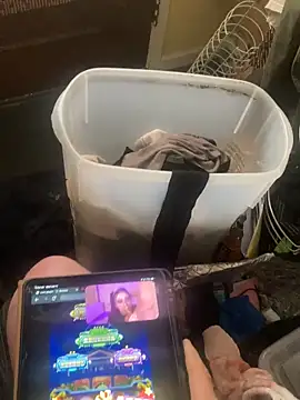 shakeweight online show from 02-11-26, 07:25