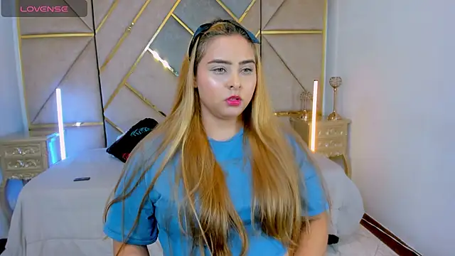 MikaelaStone online show from 04-16-26, 07:36