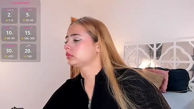 MikaelaStone online show from 11-13-25, 11:47