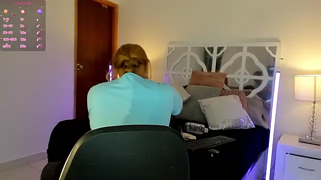 MikaelaStone online show from 12-18-25, 10:30