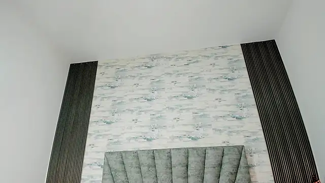 ShanelEvans online show from 11-29-25, 06:52