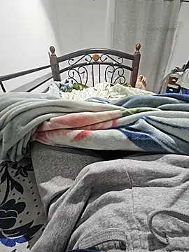 fena-sikerimmm online show from 09-08-25, 10:42