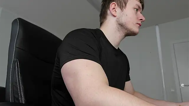 Richard Dullas online show from 03-30-26, 01:01