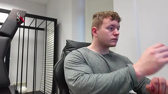 Richard Dullas online show from 11-08-25, 06:39