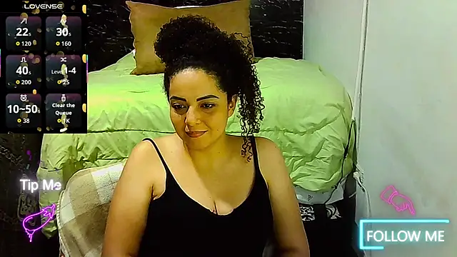 Snapshot of _naughty_milf chatting on 02-18-26, 04:21 naughty milf online show from 02-18-26, 04:21