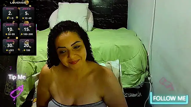  naughty milf online show from 03-26-26, 02:54