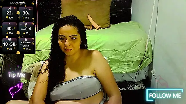 Snapshot of _naughty_milf chatting on 02-14-26, 03:18 naughty milf online show from 02-14-26, 03:18